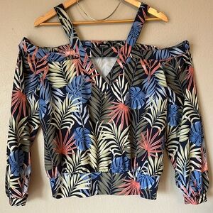 bebe Off The Shoulder Tropical Top